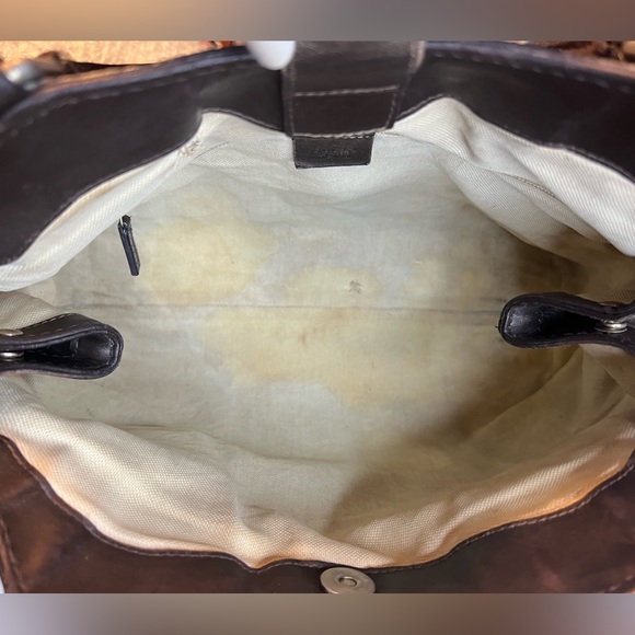 Authentic Gucci handbag - Picture 13 of 15